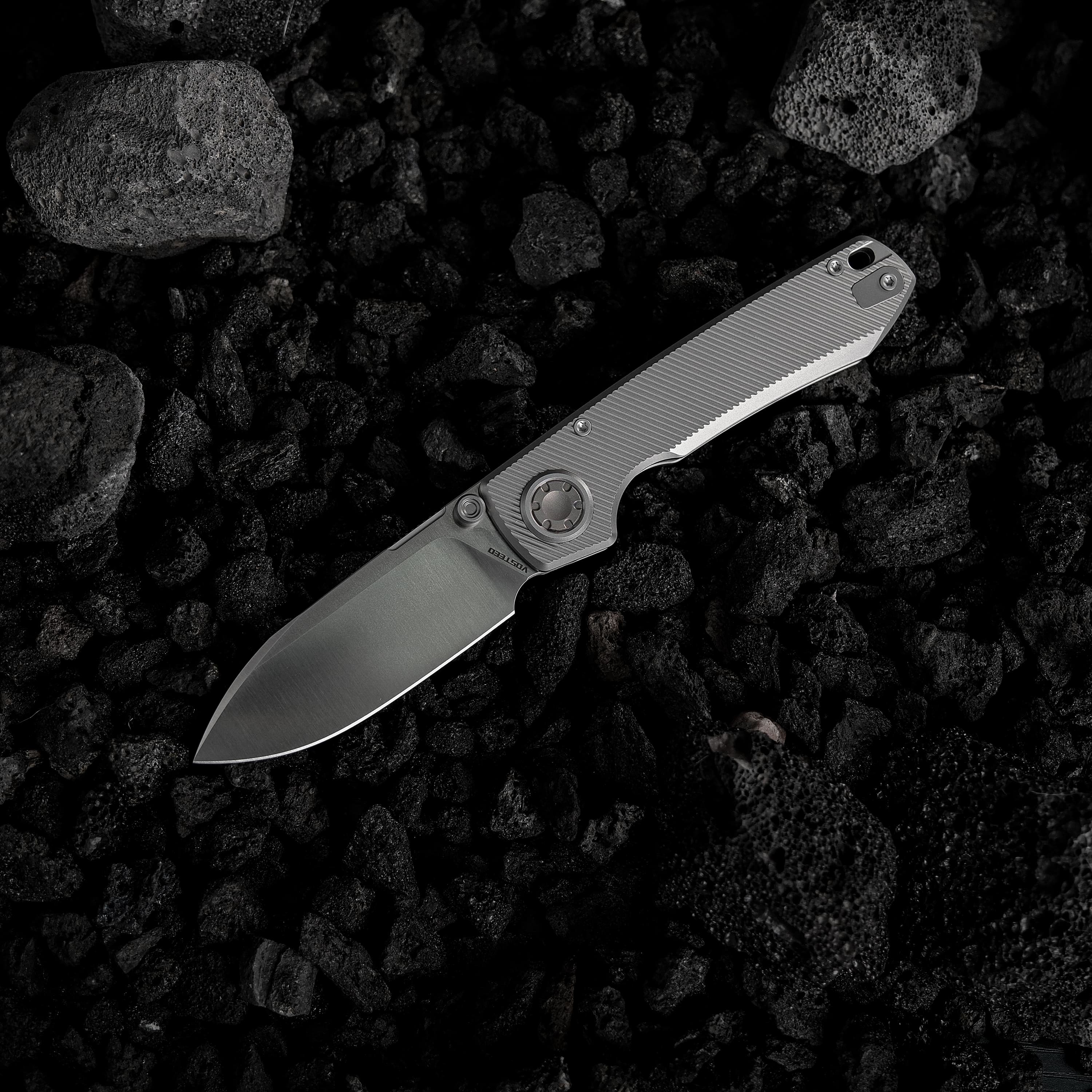 Raccoon® V -Vanchor Lock® (3.22" M390 Blade & Titanium Handle) - A4003 - Image 17
