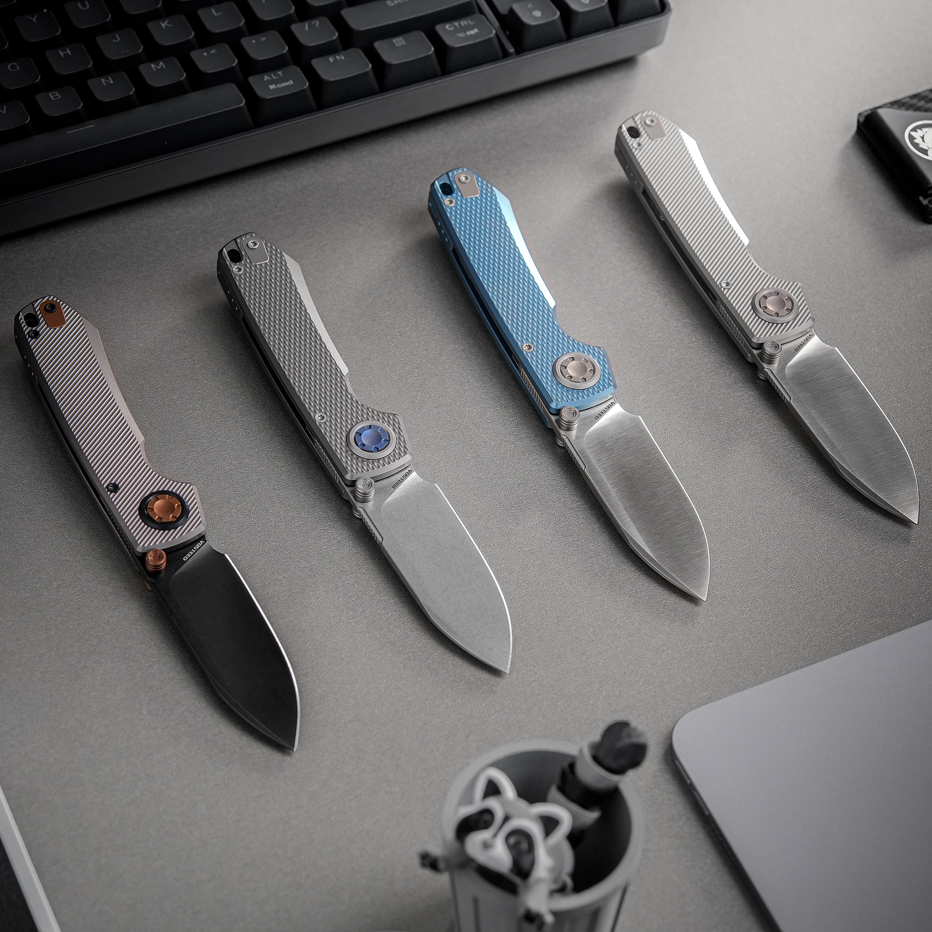 Raccoon® V -Vanchor Lock® (3.22" M390 Blade & Titanium Handle) - A4003 - Image 21